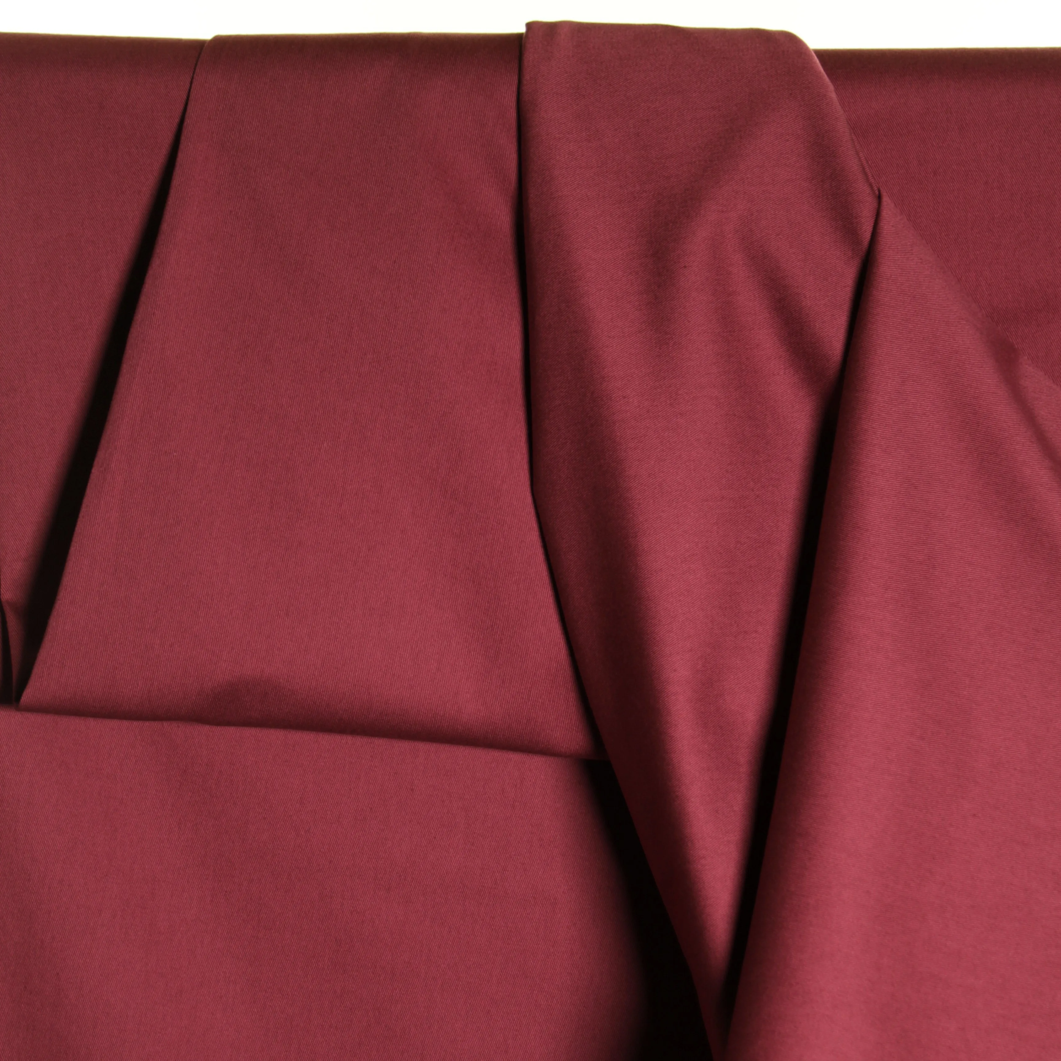 Organische katoen twill effen wijnrood - Atelier Jupe